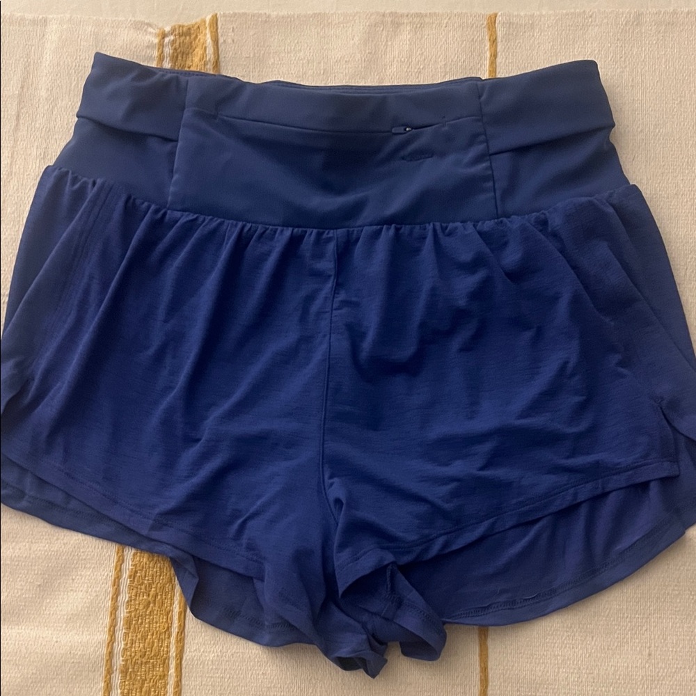 FP Movement Tempo Light As Air Shorts - Size Large - NWOT - Never Worn